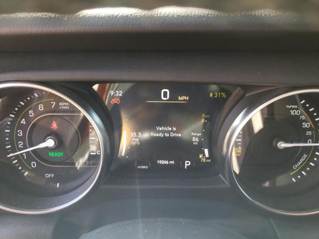 1C4JJXP69NW275522 - 2022 JEEP WRANGLER U SAHARA 4XE RED photo 9