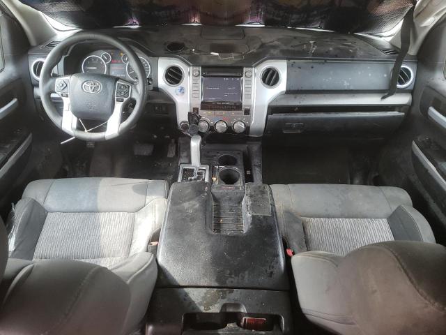 5TFUW5F18EX385884 - 2014 TOYOTA TUNDRA DOUBLE CAB SR/SR5 WHITE photo 8