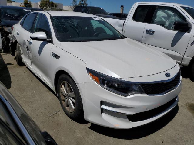 KNAGT4L35G5101046 - 2016 KIA OPTIMA LX WHITE photo 4