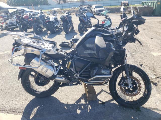 WB10M1300N6F88895 - 2022 BMW R 1250 GS ADVENTURE BLACK photo 1