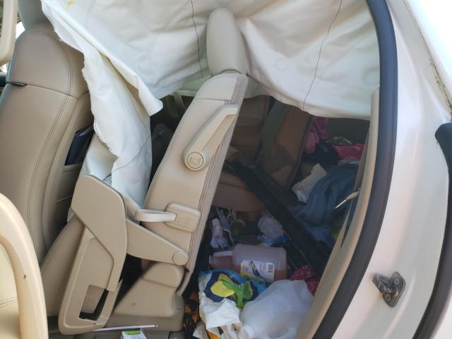 5GZEV23718J288174 - 2008 SATURN OUTLOOK XR WHITE photo 6