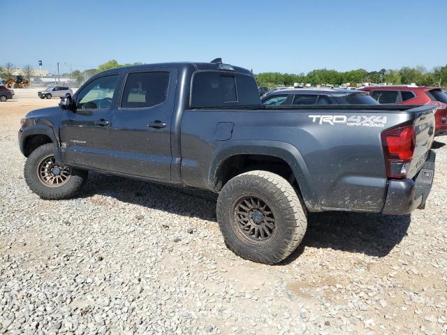 3TMDZ5BN2JM049518 - 2018 TOYOTA TACOMA DOUBLE CAB Gris photo 2