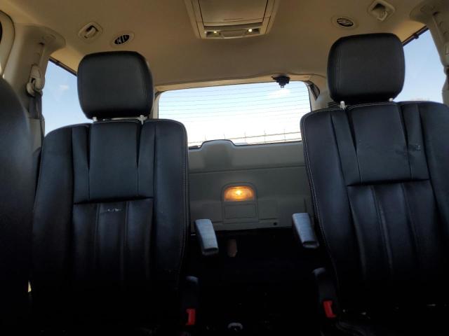 2C4RC1CG9FR674143 - 2015 CHRYSLER TOWN & COU TOURING L WHITE photo 10