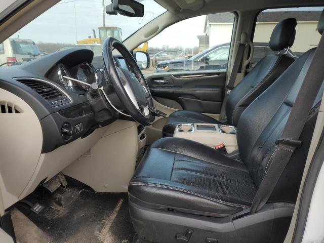 2C4RC1CG9FR674143 - 2015 CHRYSLER TOWN & COU TOURING L WHITE photo 7