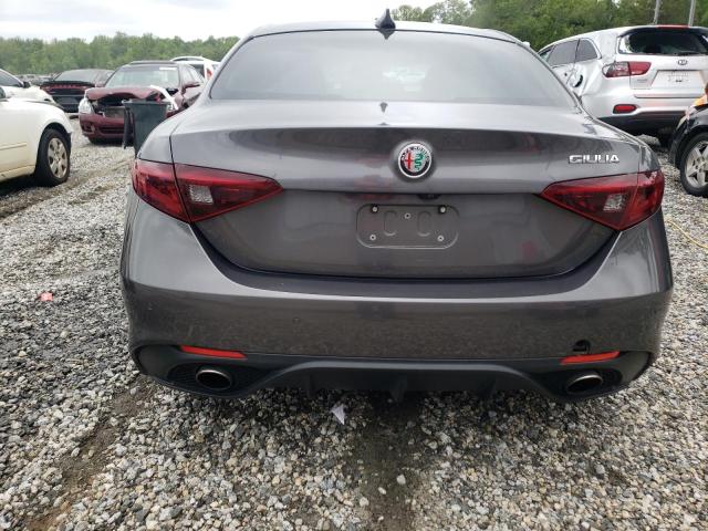 ZARFAECN6J7593552 - 2018 ALFA ROMEO GIULIA TI GRAY photo 6