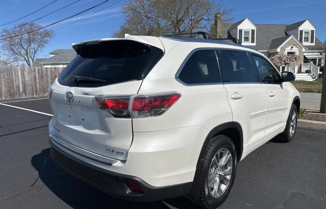 5TDJKRFH6FS098120 - 2015 TOYOTA HIGHLANDER XLE 白色 照片 4