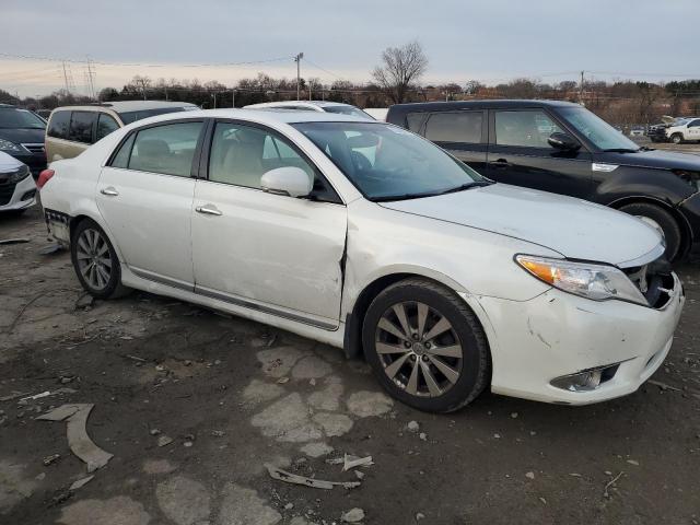 4T1BK3DB3BU389076 - 2011 TOYOTA AVALON BASE WHITE photo 4