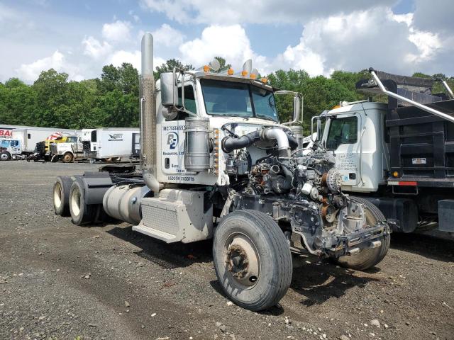 2015 PETERBILT 388, 