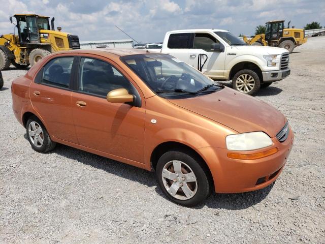 KL1TD56626B514124 - 2006 CHEVROLET AVEO BASE ORANGE photo 4