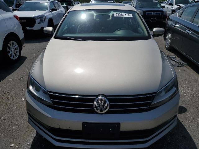 3VWD07AJ8FM211502 - 2015 VOLKSWAGEN JETTA SE TAN photo 5