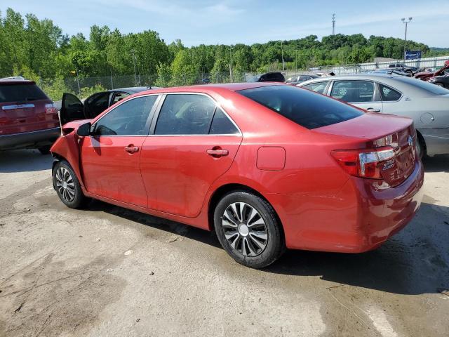 4T4BF1FK6CR157441 - 2012 TOYOTA CAMRY BASE RED photo 2