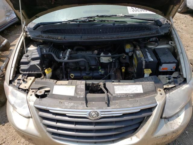 2C4GP44R75R450199 - 2005 CHRYSLER TOWN & COU LX BEIGE photo 11