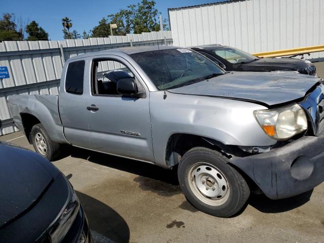 5TETX22N18Z478369 - 2008 TOYOTA TACOMA ACCESS CAB ვერცხლისფერი ფოტო 4