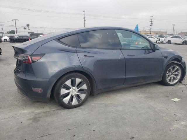 7SAYGAEE8PF970993 - 2023 TESLA MODEL Y 灰色 照片 3