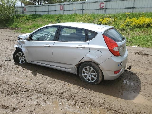 KMHCT5AE6CU039227 - 2012 HYUNDAI ACCENT GLS SILVER photo 2