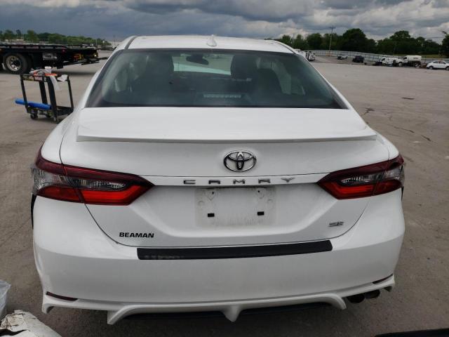 4T1S11AK3PU802536 - 2023 TOYOTA CAMRY SE NIGHT SHADE WHITE photo 6