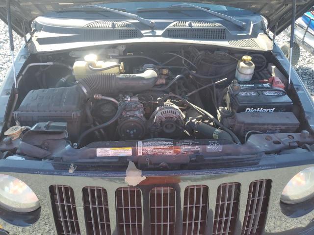 1J4GK38K65W685667 - 2005 JEEP LIBERTY RENEGADE BLACK photo 12