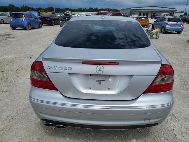 WDBTJ72H39F266496 - 2009 MERCEDES-BENZ CLK 550 SILVER photo 6