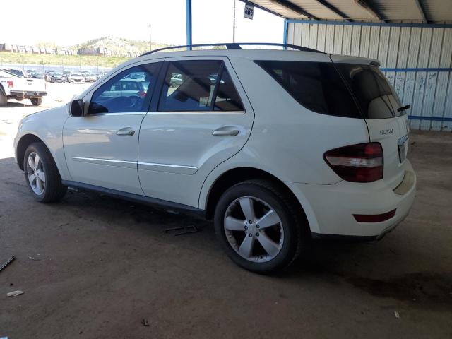 4JGBB8GBXAA537054 - 2010 MERCEDES-BENZ ML 350 4MATIC WHITE photo 2