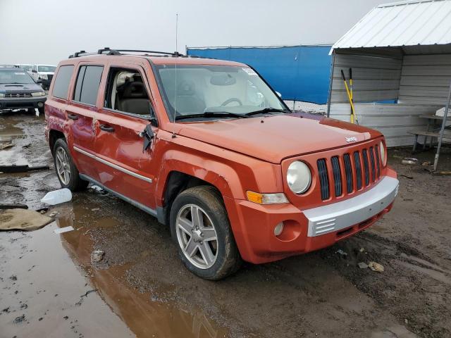 1J8FT48W38D521924 - 2008 JEEP PATRIOT LIMITED ORANGE photo 4