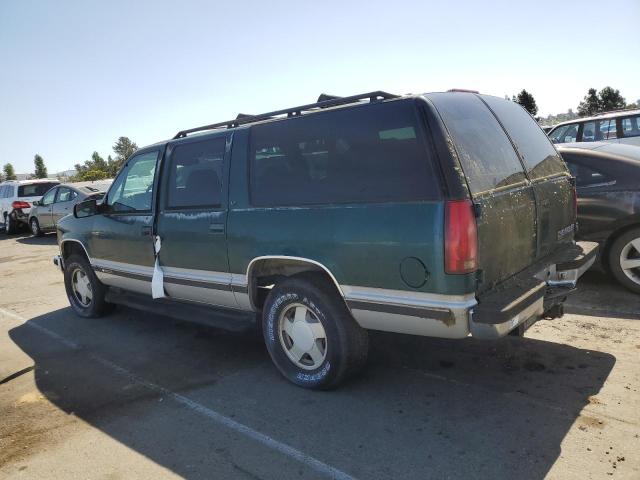 1GNFK16R7VJ423439 - 1997 CHEVROLET SUBURBAN K1500 GREEN photo 2