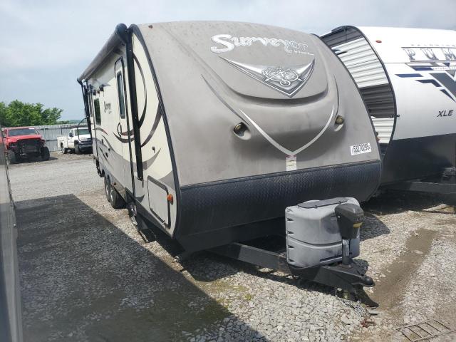 2016 WILDWOOD SURVERYOR, null
