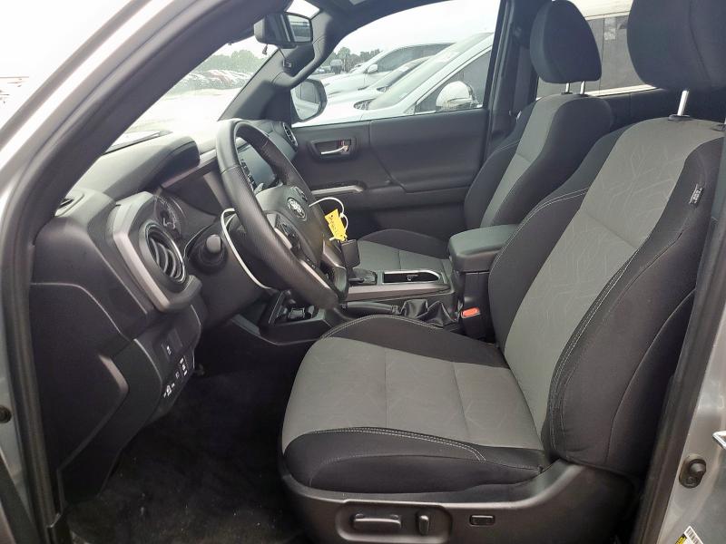 3TYCZ5AN8PT165641 - 2023 TOYOTA TACOMA DOUBLE CAB SILVER photo 7