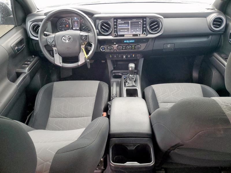 3TYCZ5AN8PT165641 - 2023 TOYOTA TACOMA DOUBLE CAB SILVER photo 8