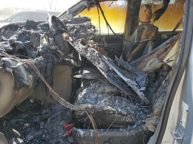 2C4RC1CG7CR414612 - 2012 CHRYSLER TOWN & COU TOURING L SILVER photo 7