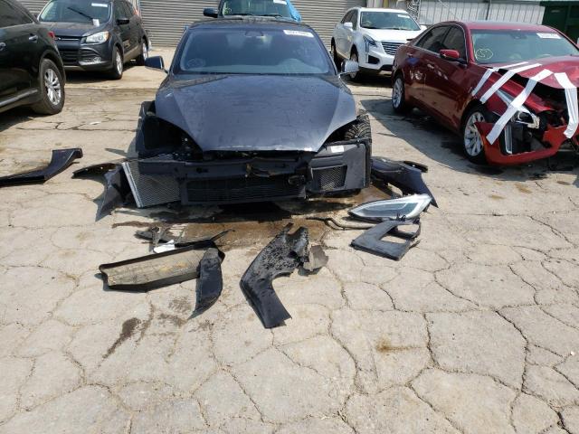 5YJSA1E21JF276115 - 2018 TESLA MODEL S Մոխրագույն լուսանկար 12