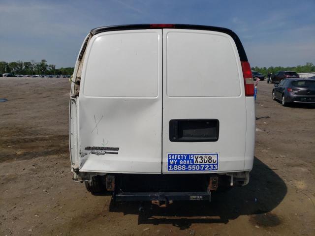 1GCWGFCF3F1191053 - 2015 CHEVROLET EXPRESS G2 WHITE photo 6