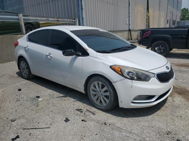 KNAFX4A8XE5074809 - 2014 KIA FORTE EX WHITE photo 4