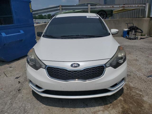 KNAFX4A8XE5074809 - 2014 KIA FORTE EX WHITE photo 5