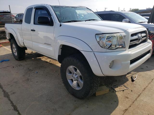 5TETU62N36Z159813 - 2006 TOYOTA TACOMA PRERUNNER ACCESS CAB WHITE photo 4