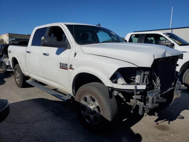 3C6UR5DL0JG273954 - 2018 RAM 2500 SLT WHITE photo 4
