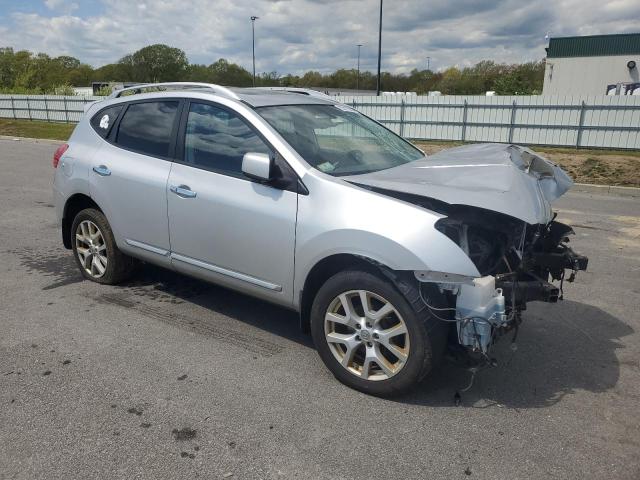 JN8AS5MV9BW661225 - 2011 NISSAN ROGUE S SILVER photo 4