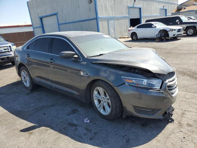 1FAHP2E81JG115889 - 2018 FORD TAURUS SEL GRAY photo 4