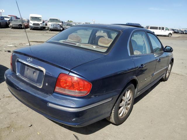 KMHWF35H05A124307 - 2005 HYUNDAI SONATA GLS BLUE photo 3