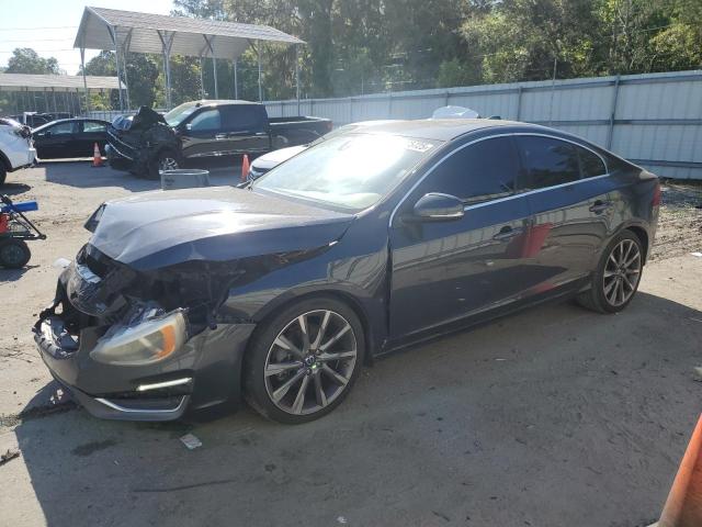 2015 VOLVO S60 PREMIER, null