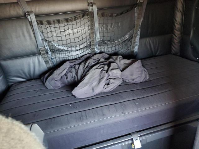 3AKJHHDR4PSUR1487 - 2023 FREIGHTLINER CASCADIA 1 白色 照片 6