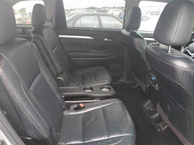 5TDJKRFH7ES059633 - 2014 TOYOTA HIGHLANDER XLE SILVER photo 11