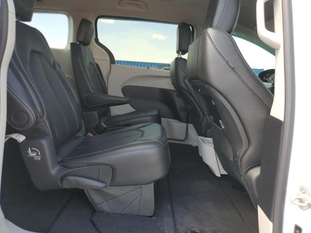 2C4RC1BG3RR201392 - 2024 CHRYSLER PACIFICA TOURING L WHITE photo 11
