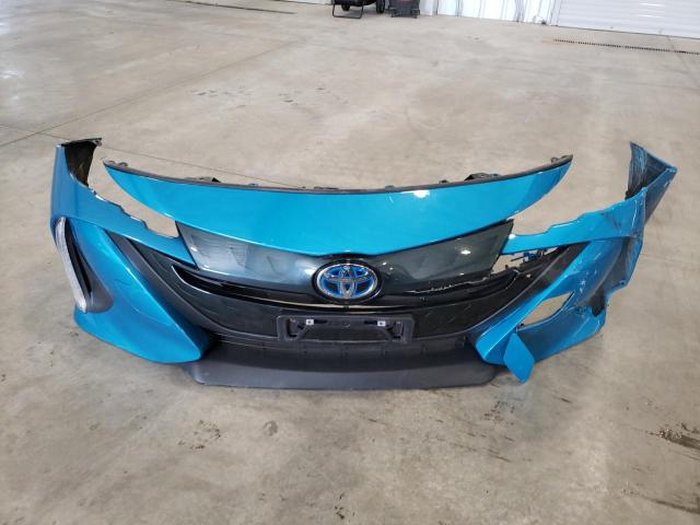 JTDKARFP8J3074510 - 2018 TOYOTA PRIUS PRIM TURQUOISE photo 12