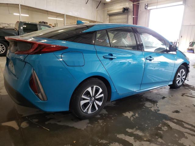 JTDKARFP8J3074510 - 2018 TOYOTA PRIUS PRIM TURQUOISE photo 3