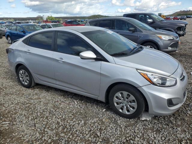 KMHCT4AE4GU150018 - 2016 HYUNDAI ACCENT SE SILVER photo 4