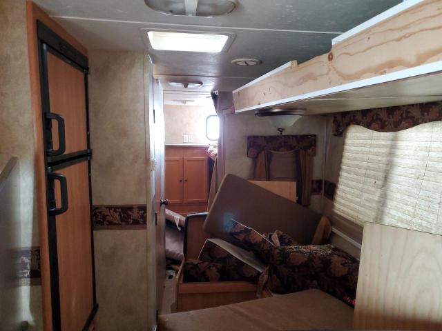 4YDT29122AT412588 - 2010 PASSPORT TRAVELTRLR WHITE photo 8