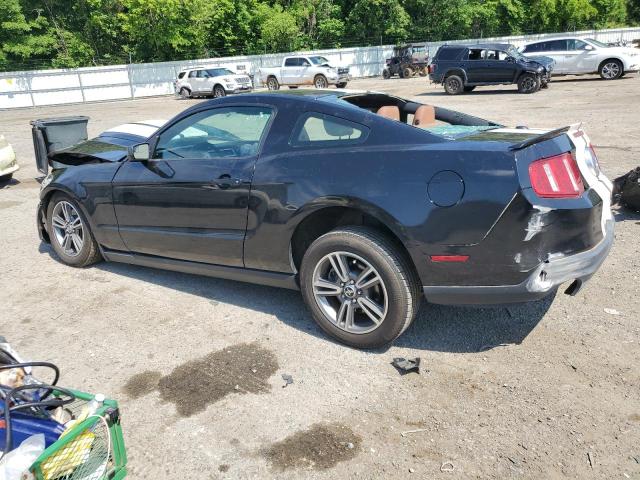 1ZVBP8AM0B5126303 - 2011 FORD MUSTANG BLACK photo 2