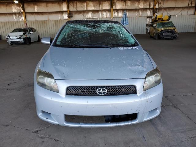 JTKDE3B71A0308139 - 2010 TOYOTA SCION TC SILVER photo 5