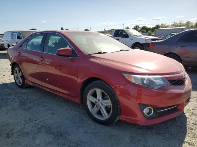 4T1BF1FK7EU827611 - 2014 TOYOTA CAMRY L RED photo 4