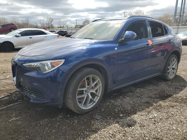 ZASFAKPN7J7B72062 - 2018 ALFA ROMEO STELVIO SPORT ლურჯი ფოტო 1